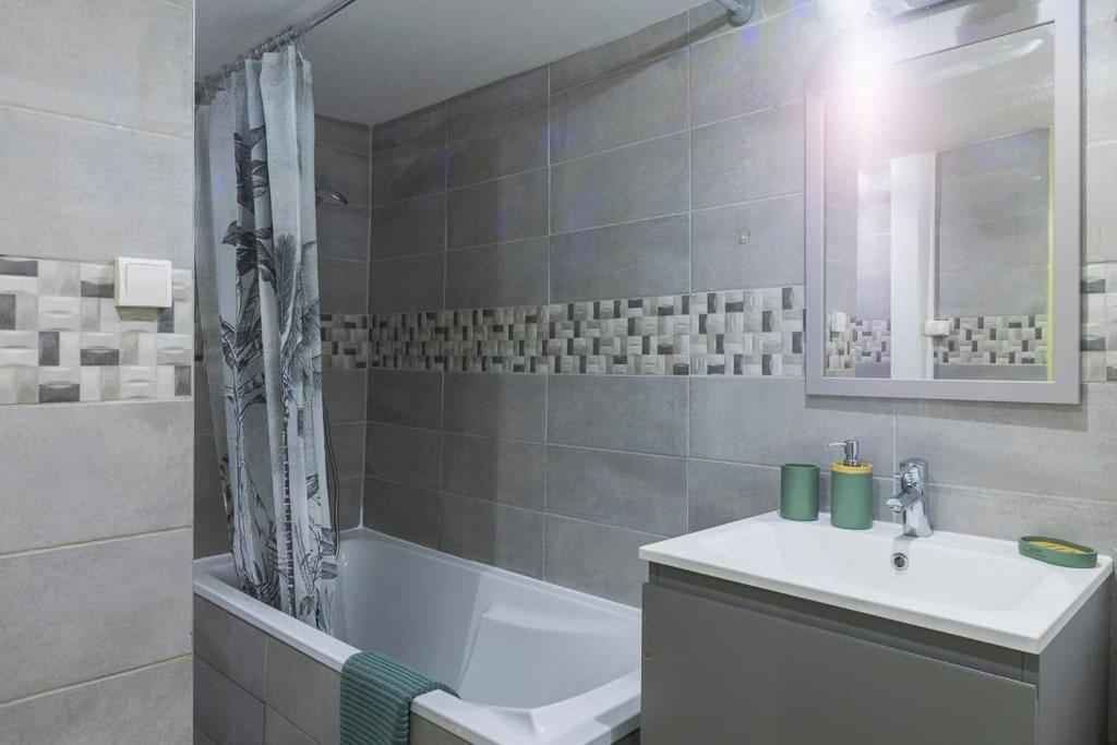 Colmar Appt 4 Pers Centre Ville 300M Petite Venise Exterior photo